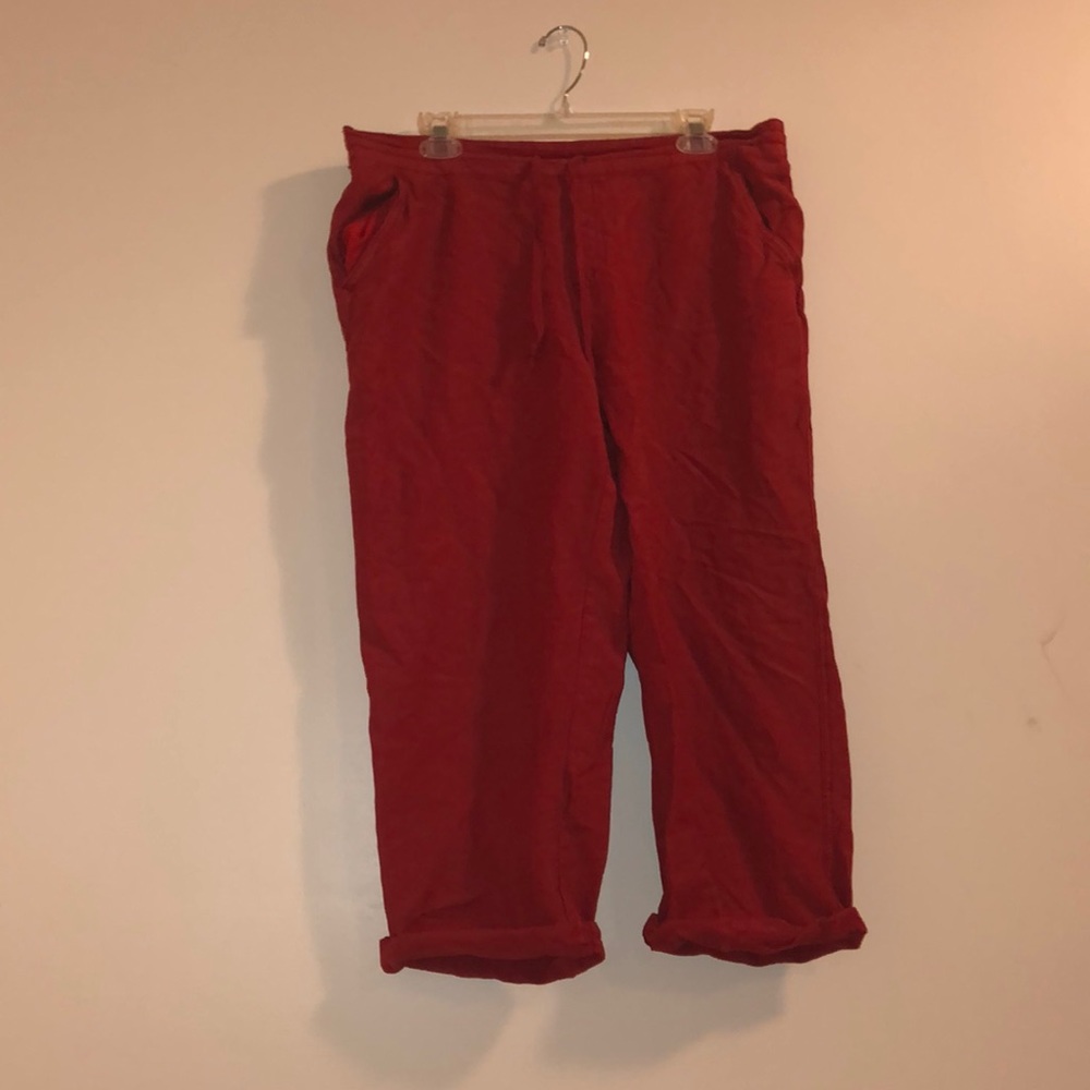 RED LINEN PANTS!